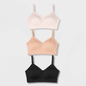 Auden 3 Pack Nursing Bralette, NWT, Medium , Retail $35, sold out online!!